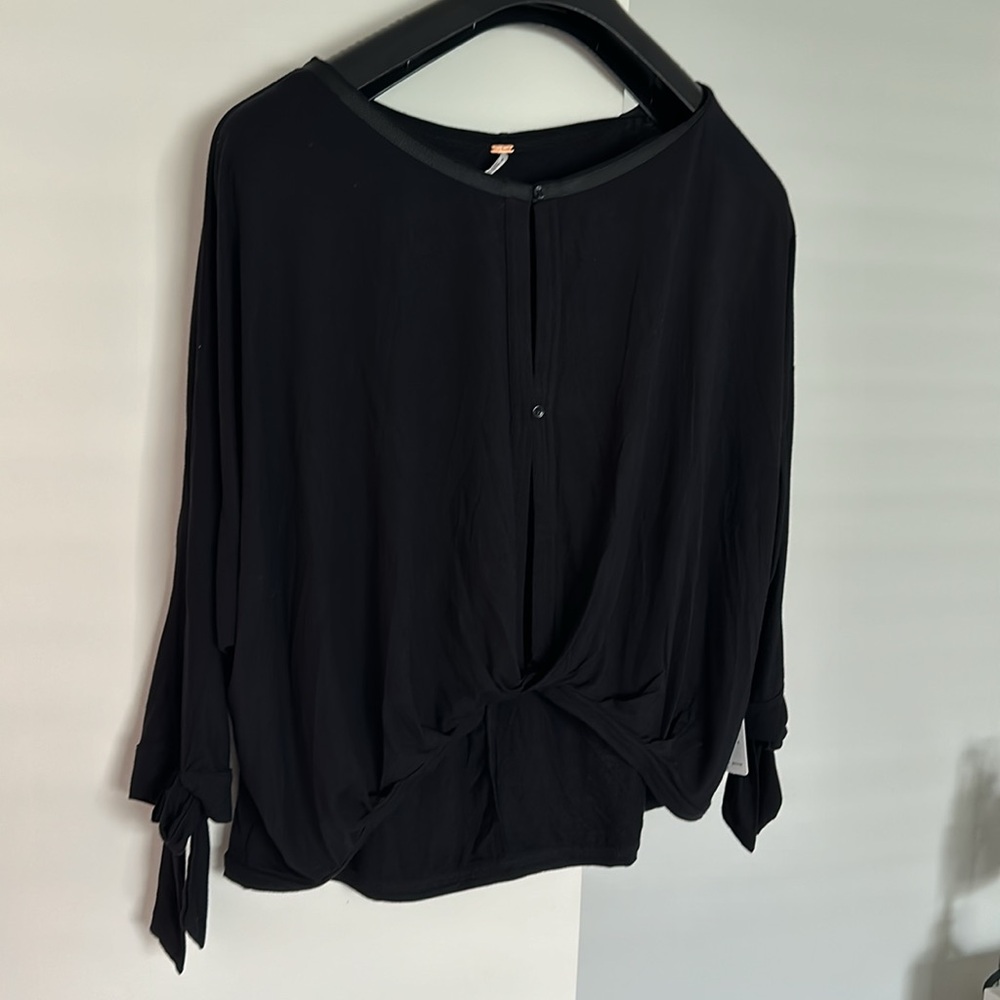 FREE PEOPLE Twist Front Top